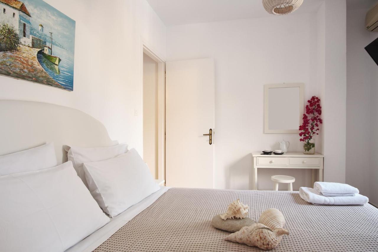 Petrino Hotell Ambrami Exteriör bild